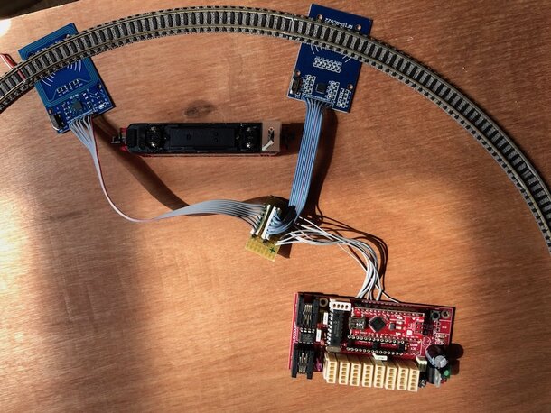 Figure 15 : deux modules SPI raccordés à une carte Nano avec interface Can