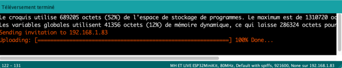 Figure 3 : Téléversement du sketch en OTA. L'IDE indique l'adresse IP puis affiche une barre de progression.